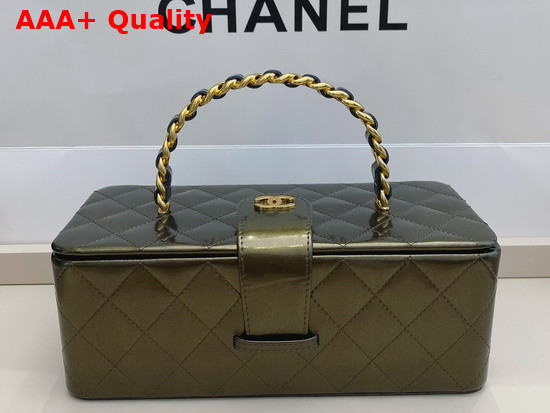 Chanel Vanity Case in Dark Green Patent Leather Replica