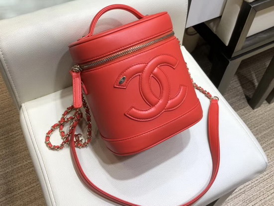 Chanel Vanity Case in Orange Lambskin AS0323