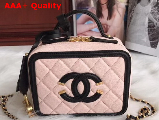 Chanel Vanity Case in Pink Grained Calfskin Gold Tone Metal Replica