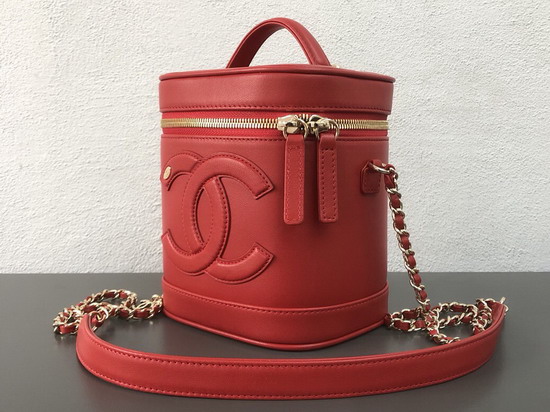 Chanel Vanity Case in Red Lambskin AS0323