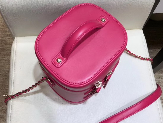 Chanel Vanity Case in Rose Lambskin AS0323