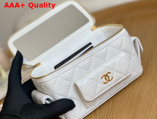 Chanel Vanity with Chain White Lambskin Ref AP3017 Replica