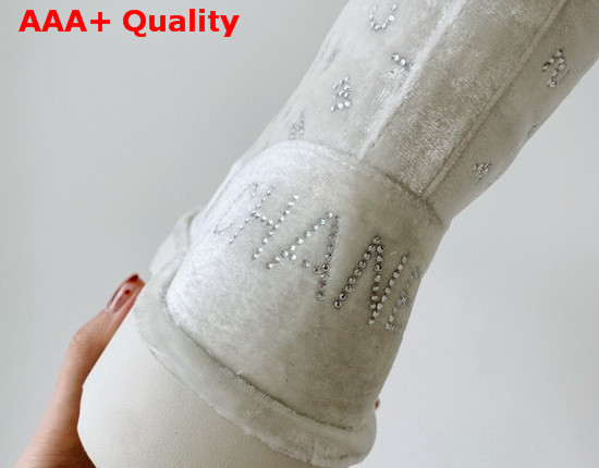 Chanel Velvet Snow Boots in White Decorated with Crystas Replica