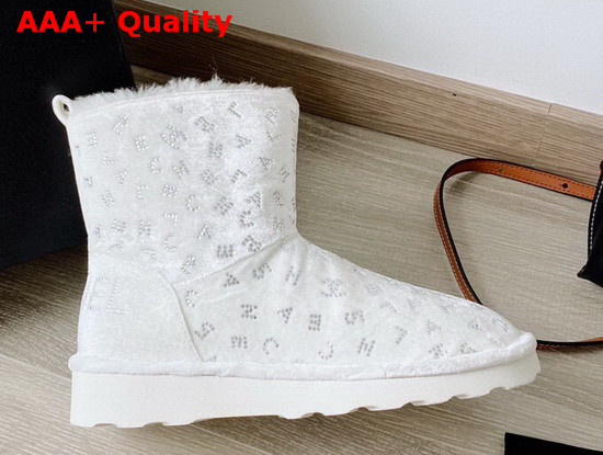 Chanel Velvet Snow Boots in White Decorated with Crystas Replica