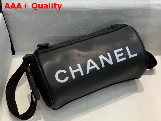 Chanel Vintage Roller Shoulder Bag in Black Replica