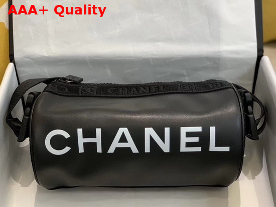 Chanel Vintage Roller Shoulder Bag in Black Replica