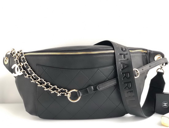 Chanel Waist Bag in Black Calfskin