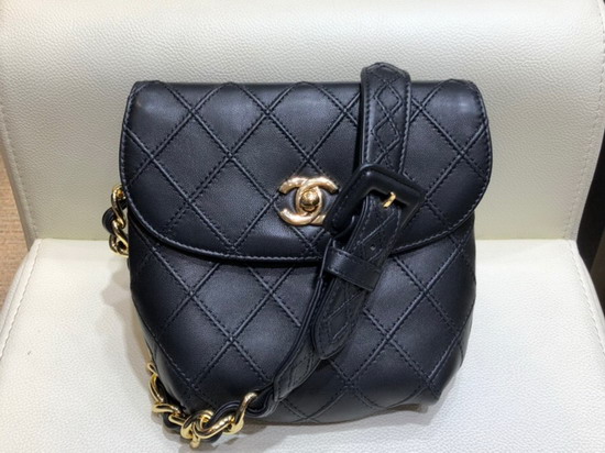 Chanel Waist Bag in Black Lambskin