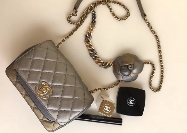 Chanel Waist Bag in Champagne Lambskin For Sale