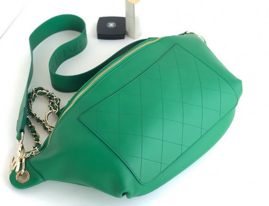 Chanel Waist Bag in Green Calfskin