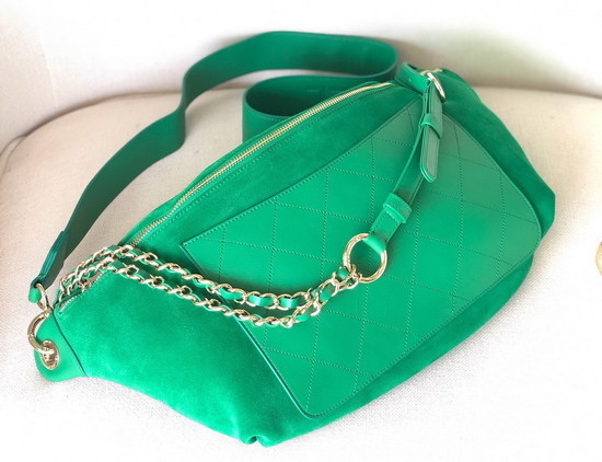 Chanel Waist Bag in Green Suede and Calfskin