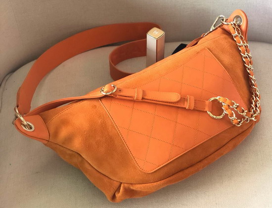 Chanel Waist Bag in Orange Suede and Calfskin