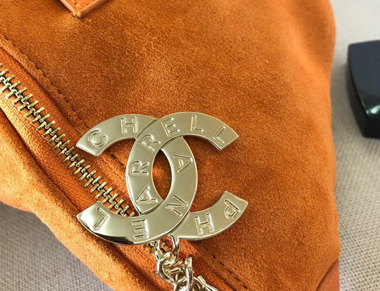 Chanel Waist Bag in Orange Suede and Calfskin