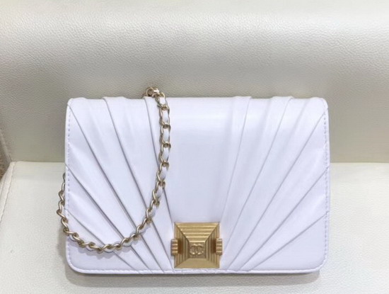 Chanel Wallet On Chain White Pleated Lambskin and Gold Tone Metal AP0388