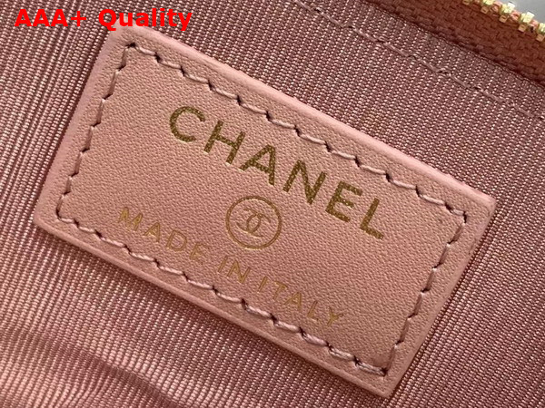 Chanel Zipped Coin Purse in Light Pink Grained Calfskin with Gold Tone Metal Replica