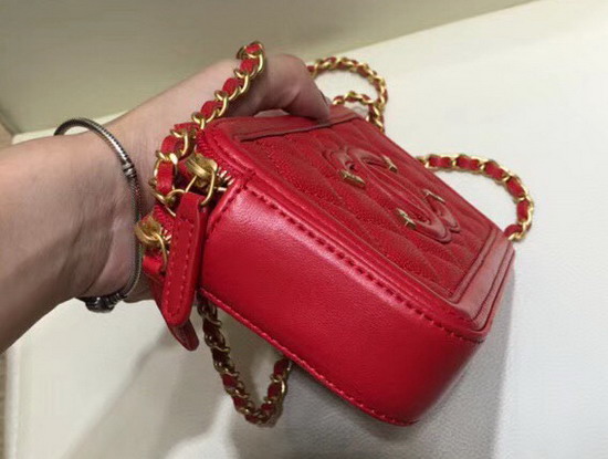 Chanel Zipped Wallet On Chain Red Grained Calfskin