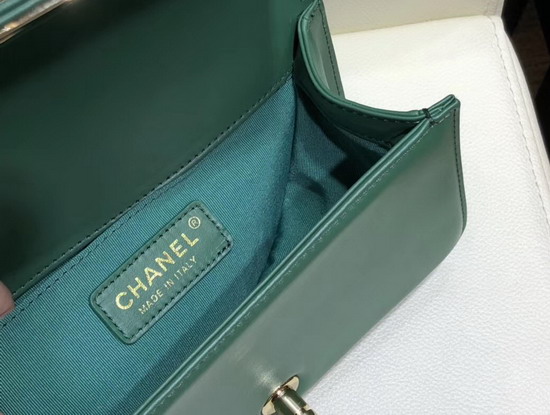 Small Boy Chanel Handbag Light Green Calfskin and Gold Tone Metal A67085