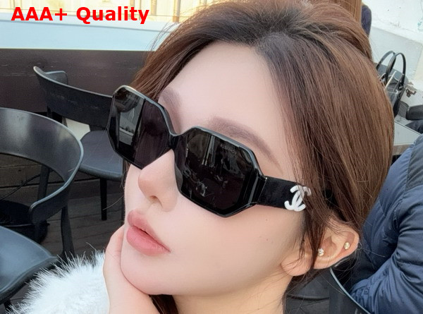 Chanel Rectangle Sunglasses in Pink 25025 Replica