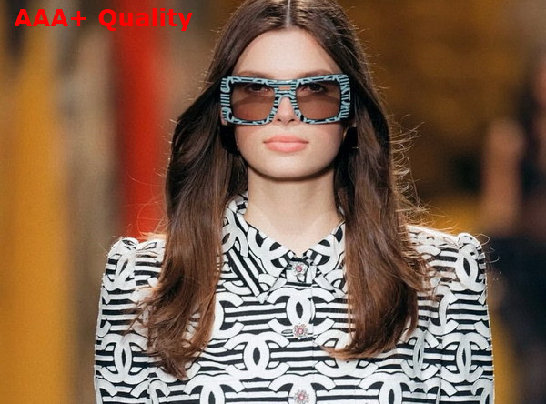 Chanel Shield Sunglasses in Black 25026 Replica