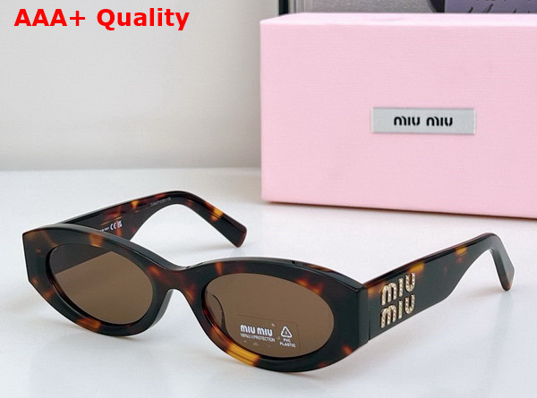 Miu Miu Logo Oval Sunglasses in White Replica