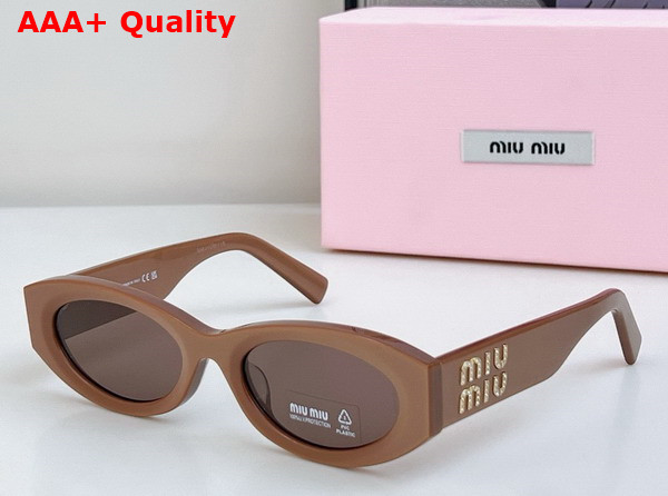 Miu Miu Logo Oval Sunglasses in White Replica