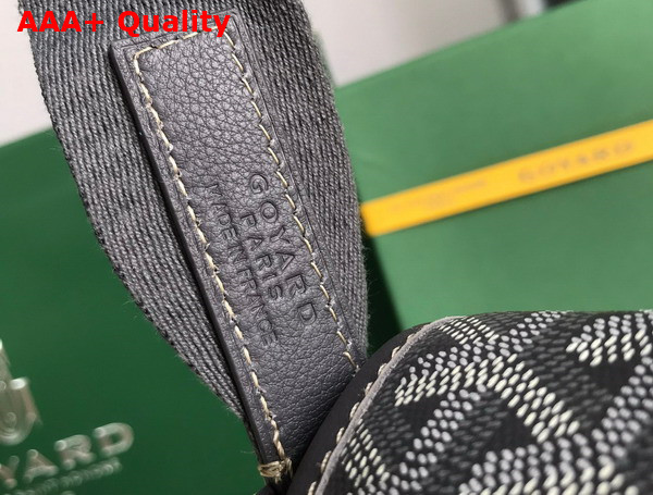 Goyard Capetien MM Messenger Bag in Grey Goyardine Canvas and Chevroches Calfskin Replica