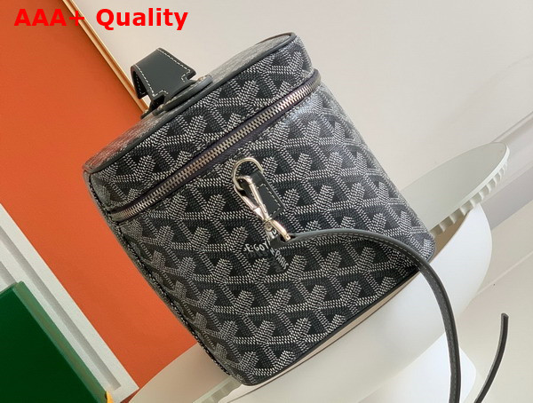 Goyard Muse Vanity Case in Gray Goyardine Canvas and Cervon Calfskin Replica