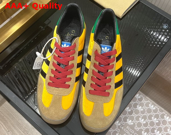 Adidas x Gucci Womens Gazelle Sneaker in Yellow Velvet 707864 Replica