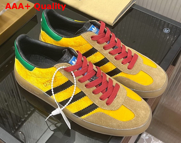 Adidas x Gucci Womens Gazelle Sneaker in Yellow Velvet 707864 Replica