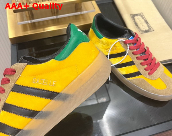 Adidas x Gucci Womens Gazelle Sneaker in Yellow Velvet 707864 Replica