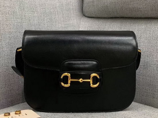 Gucci 1955 Horsebit Shoulder Bag in Black Textured Leather with a Vintage Effect 602204