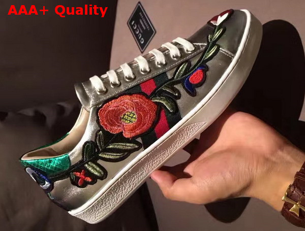 Gucci Ace Embroidered Low Top Sneaker with Floral Embroidery Metallic Silver Calfskin Leather For Men Replica