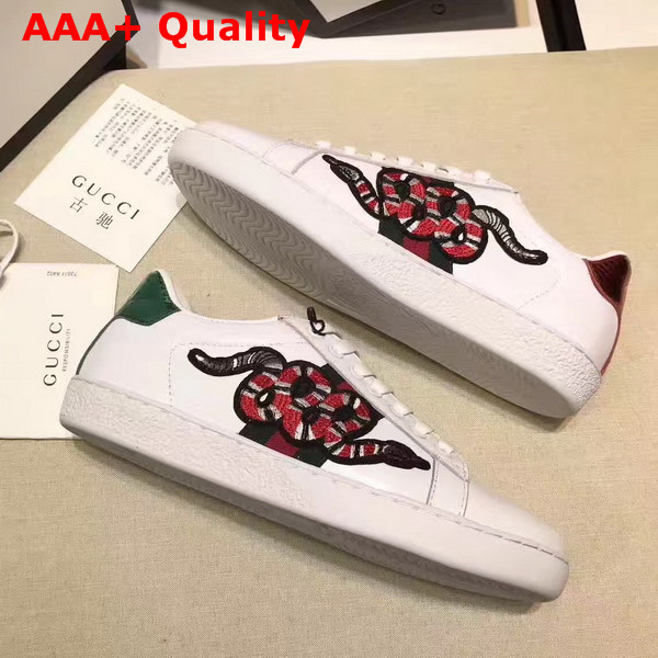 Gucci Ace Low Top Sneaker with An Embroidered Snake Applique Set Against The Web Replica