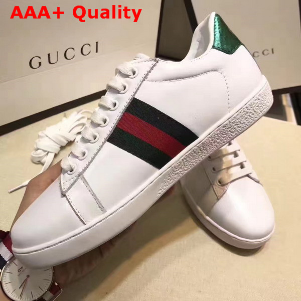 Gucci Ace Low Top Sneaker with An Embroidered Snake Applique Set Against The Web Replica