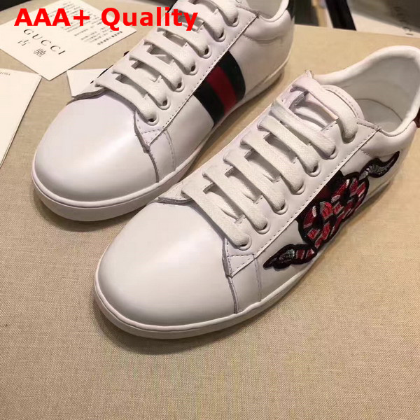 Gucci Ace Low Top Sneaker with An Embroidered Snake Applique Set Against The Web Replica