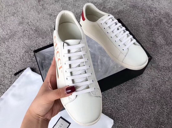 Gucci Ace Sneaker in White with Gucci Logo