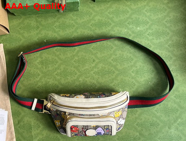 Gucci Animal Print Belt Bag with Interlocking G in Beige and Ebony GG Supreme Canvas 682933 Replica