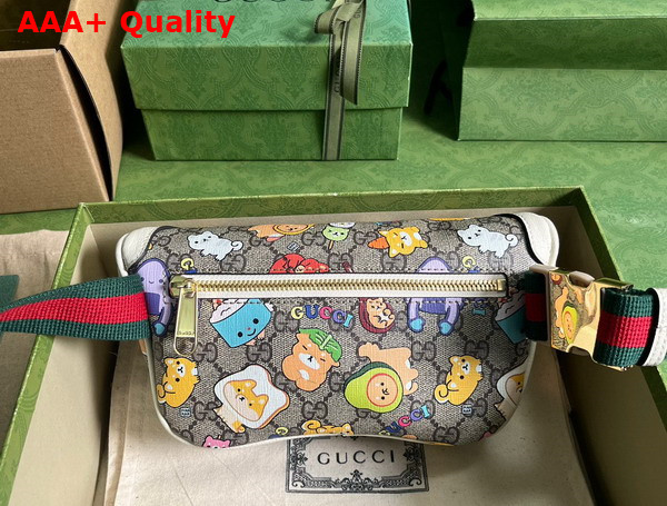 Gucci Animal Print Belt Bag with Interlocking G in Beige and Ebony GG Supreme Canvas 682933 Replica