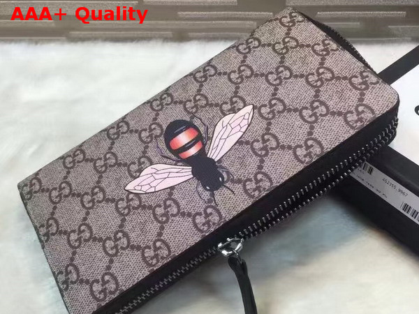 Gucci Bee Print GG Supreme Zip Around Wallet Replica