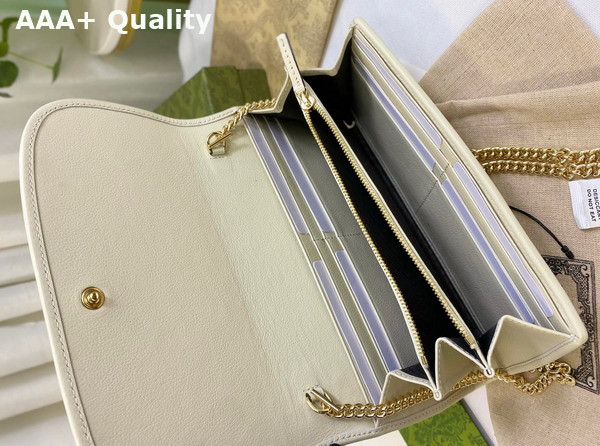 Gucci Blondie Continental Chain Wallet in White Leather 725215 Replica