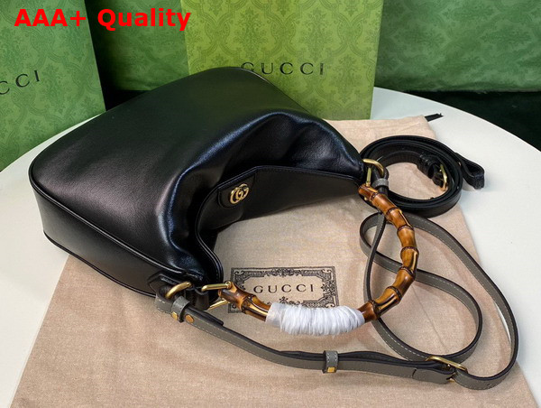 Gucci Diana Medium Shoulder Bag in Black Leather 746124 Replica