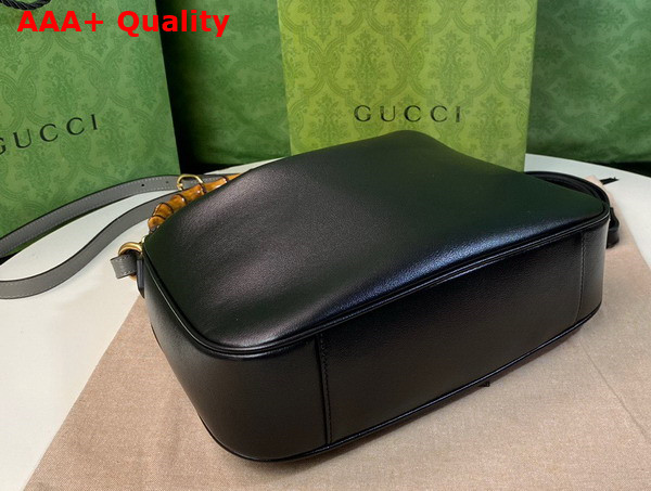 Gucci Diana Medium Shoulder Bag in Black Leather 746124 Replica