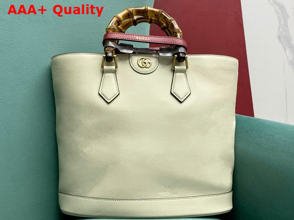 Gucci Diana Medium Tote Bag in White Leather 750394 Replica