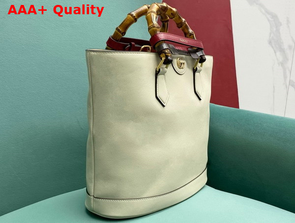 Gucci Diana Medium Tote Bag in White Leather 750394 Replica