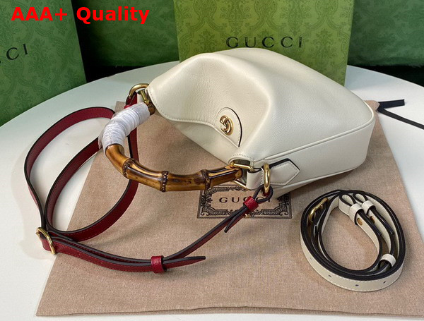 Gucci Diana Small Shoulder Bag in White Leather 746251 Replica