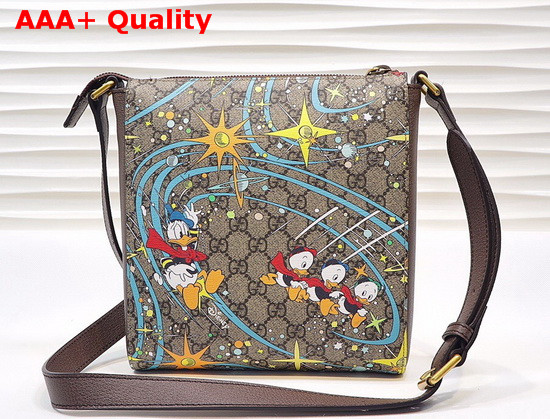 Gucci Disney x Gucci Donald Duck Messenger Bag Beige and Ebony GG Supreme Canvas 645054 Replica