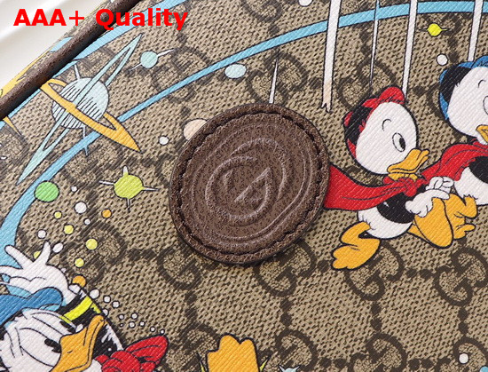 Gucci Disney x Gucci Donald Duck Print Belt Bag Beige and Ebony GG Supreme Canvas 602695 Replica