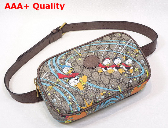 Gucci Disney x Gucci Donald Duck Print Belt Bag Beige and Ebony GG Supreme Canvas 602695 Replica