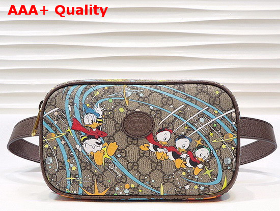 Gucci Disney x Gucci Donald Duck Print Belt Bag Beige and Ebony GG Supreme Canvas 602695 Replica