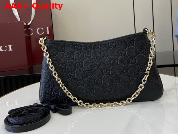 Gucci GG Emblem Medium Shoulder Bag in Black GG Grainy Leather 815277 Replica